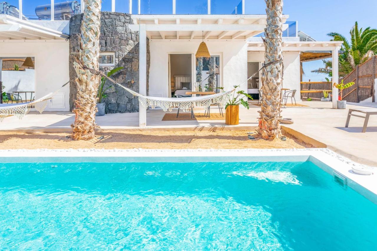 Boutique Beach Villa By Lanzarote Retreats - Private Pool - 1 Min Walk To Sea Pool Чарко-дель-Пало Екстер'єр фото